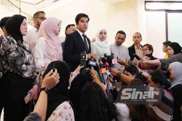 Muar MP Syed Saddiq Syed Abdul Rahman at the Court of Appeal for the hearing of his appeal. - Photo by ROSLI TALIB